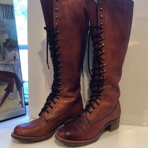 FRYE VINTAGE. 60s LEATHER LACE UP BOOTS .. RARE